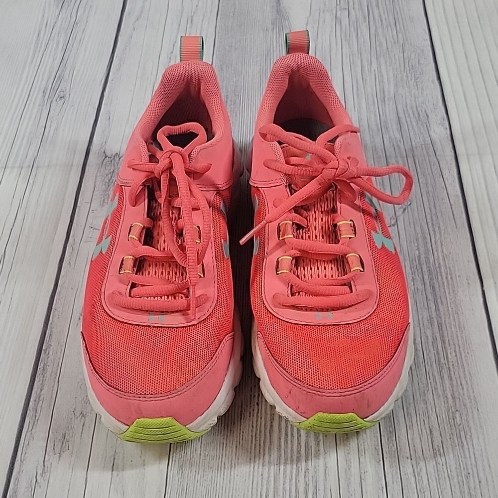 Under Armour Sneakers 